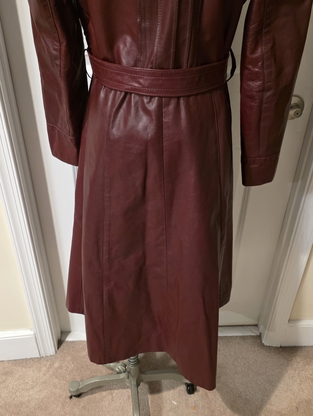 Stunning Leather Coat Trench Size Small - Picture 9 of 15